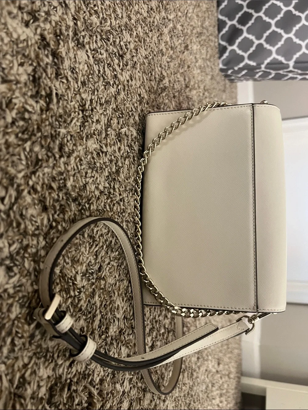Like New Kate Spade White Leather Crossbody with handbag chain